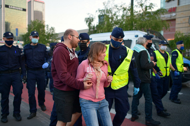 Protest przedsiębiorców. Policja zatrzymała ponad 60 osób