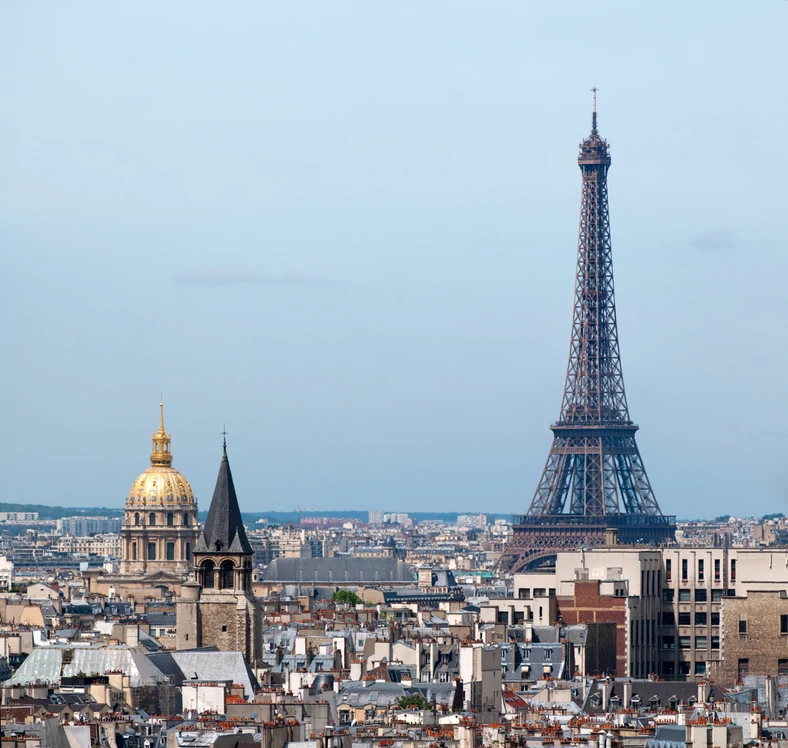 Wieża Eiffla - widok z Notre Dame