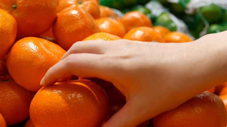 Jak odróżnić w sklepie słodkie mandarynki od kwaśnych?