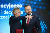 Europa zaczęła się bać giganta z USA. Polska niedawno podpisała z nim umowę