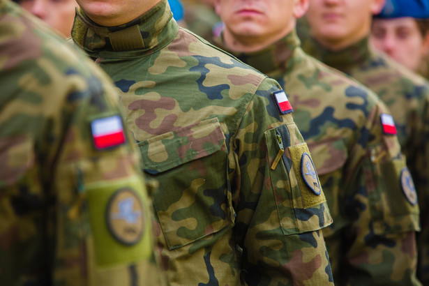 Żołnierze logistyki pełnią służbę we wszystkich jednostkach, "w tym w składzie wojsk operacyjnych".