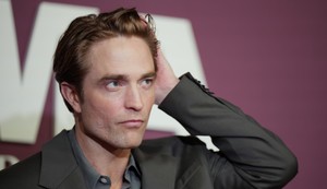Robert Pattinson