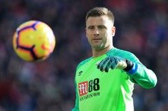 Król Artur wrócił do stolicy! Artur Boruc bramkarzem Legii Warszawa