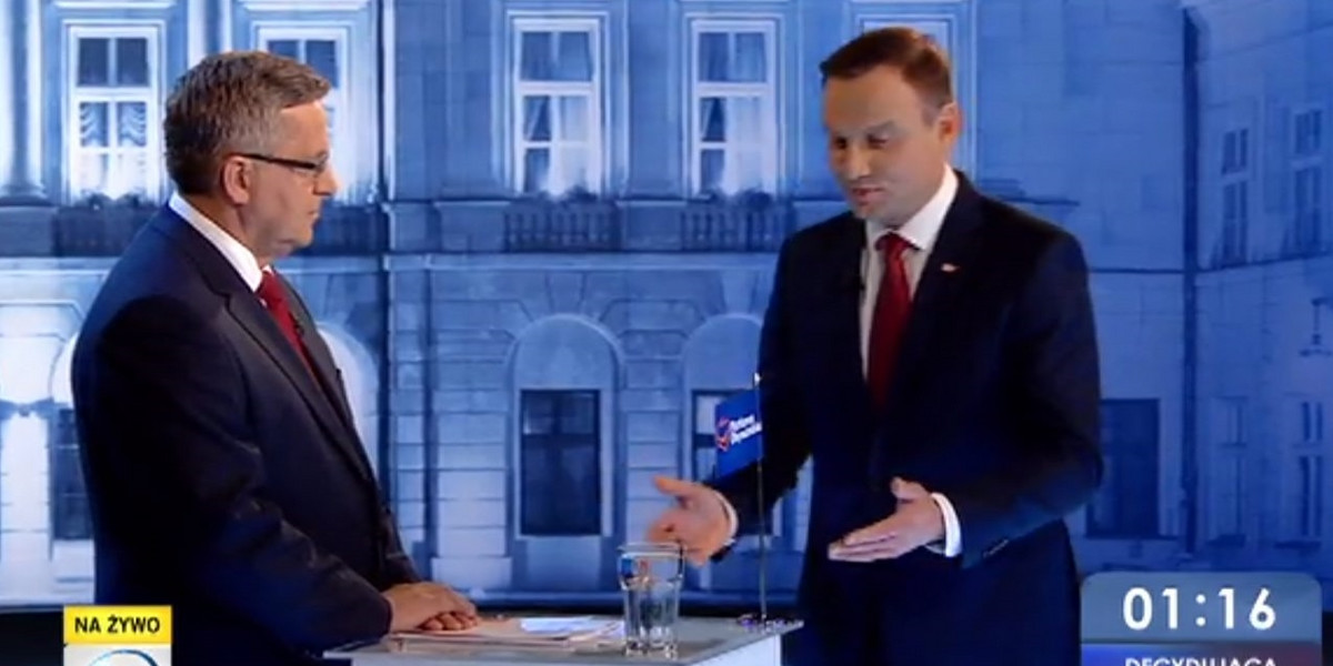 Kłótnia o flagę PO podczas debaty w TVN