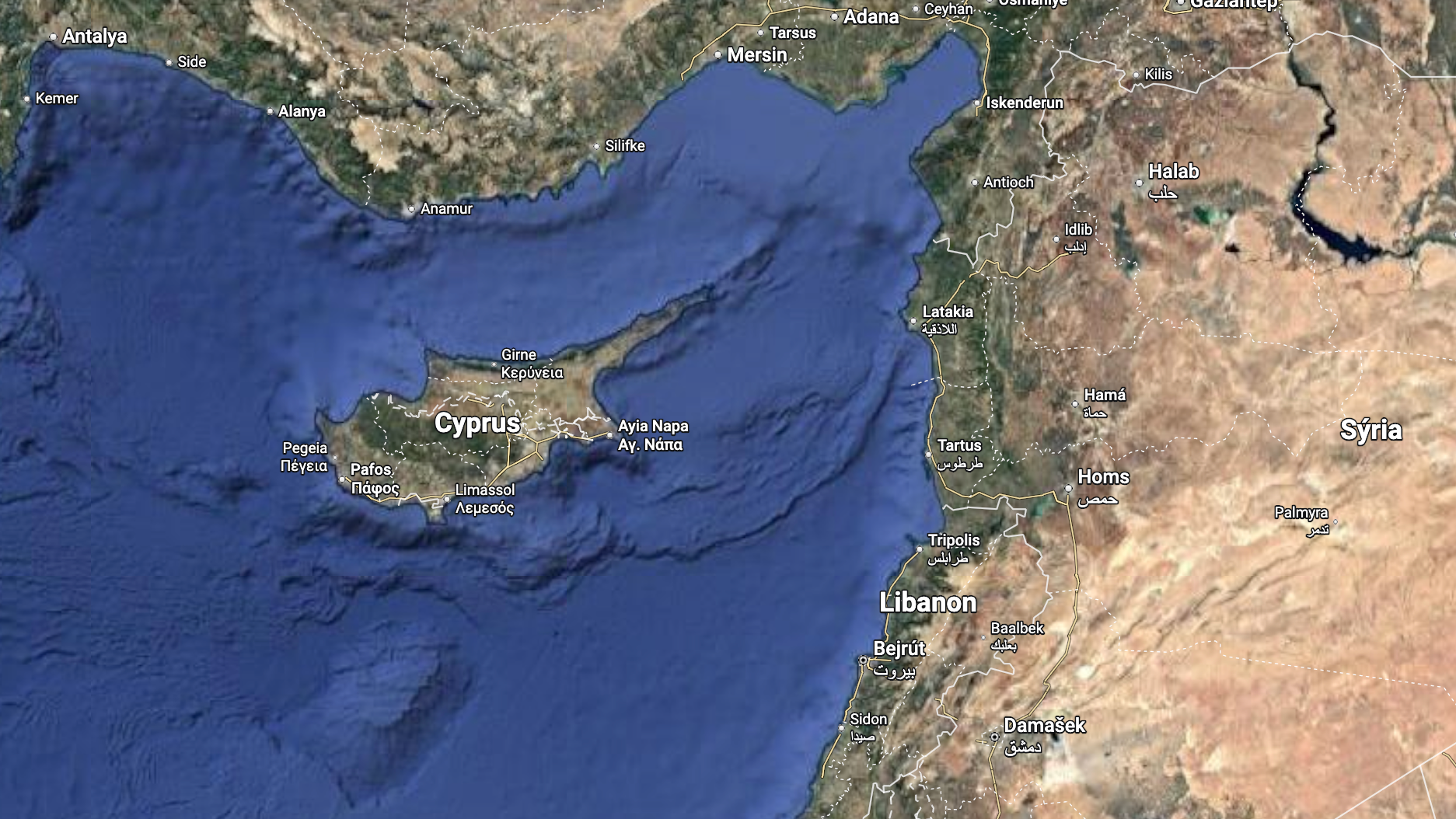 Dron zasiahol záklaďňu na Cypre. 