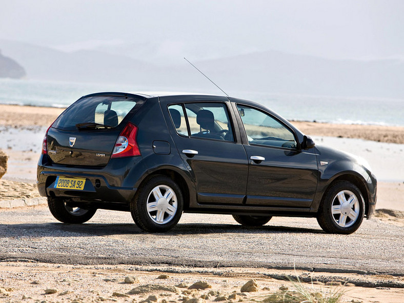 Dacia: rozpoczyna się sprzedaż modelu Sandero (ceny w Polsce)