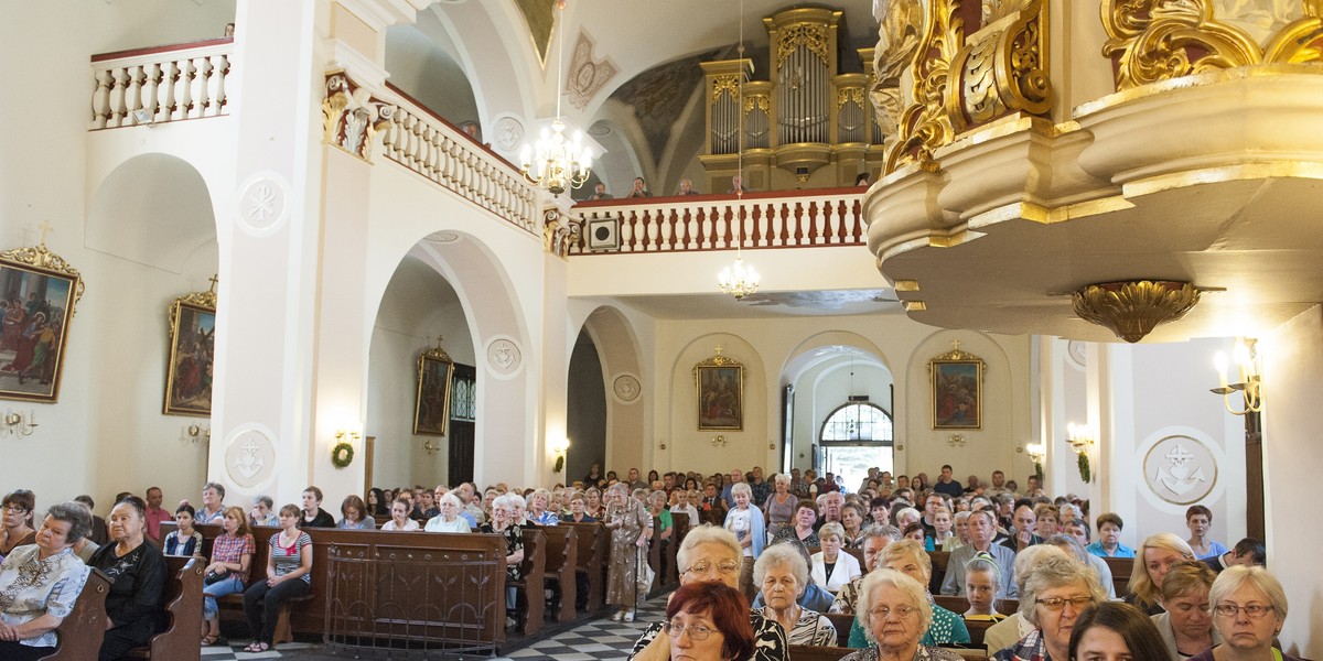 Parafianie opłakują proboszcza