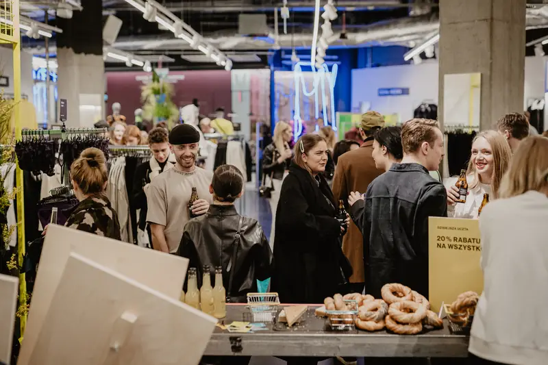 Pierwszy salon Weekday otworzył się w krakowskiej Galerii Kazimierz, fot. Grzegorz Pastuszak