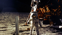 Az amerikaiak jelentős része ellenezte: bukásai miatt célozta meg a Holdat Kennedy elnök