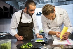 "Hell's Kitchen": Amaro wziął pod swoje skrzydła zwycięzcę 1. edycji