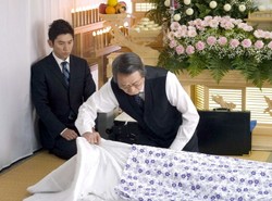 Oswajanie śmierci z laureatem Oscara