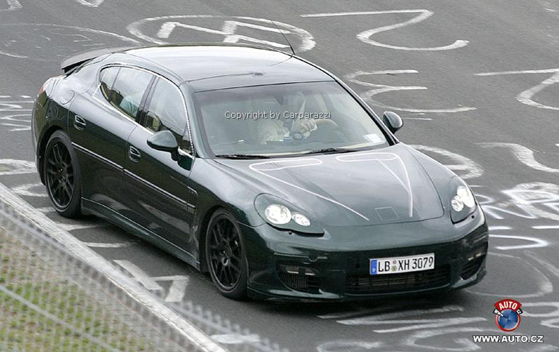 Porsche Panamera: pierwsze zdjęcia i informacje