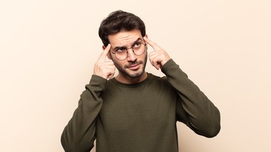 who ostrzega przed epidemią samotności: zagrożenie dla zdrowia porównywalne do palenia papierosów. czy mamy dziś epokę singli? [wywiad]