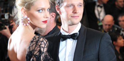 Przeraźliwie chuda Anja Rubik. Szykuje pozew rozwodowy