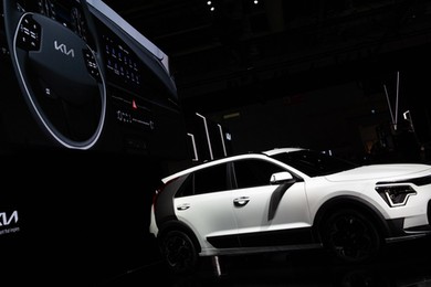 Nowa Kia wjeżdża do Polski! To potrójne uderzenie Koreańczyków