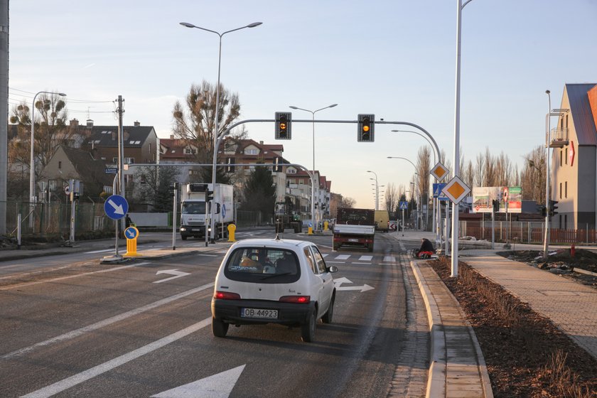 Światła na skrzyżowaniu Zwycięskiej, Agrestowej i Obrońców Poczty Gdańskiej