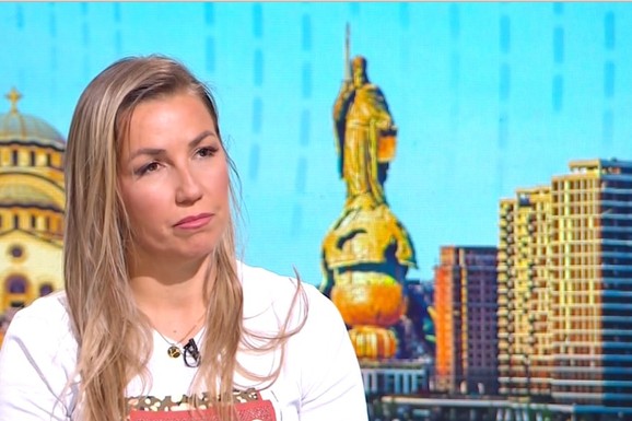 Sela u auto i VOZILA KROZ RATNU ZONU, pa sve do Srbije! Beograđanka Ivana se sa Bliskog istoka vratila kolima sama sa svoja dva psa