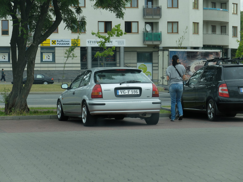 Pójdziesz siedzieć za lewe tablice rejestracyjne?