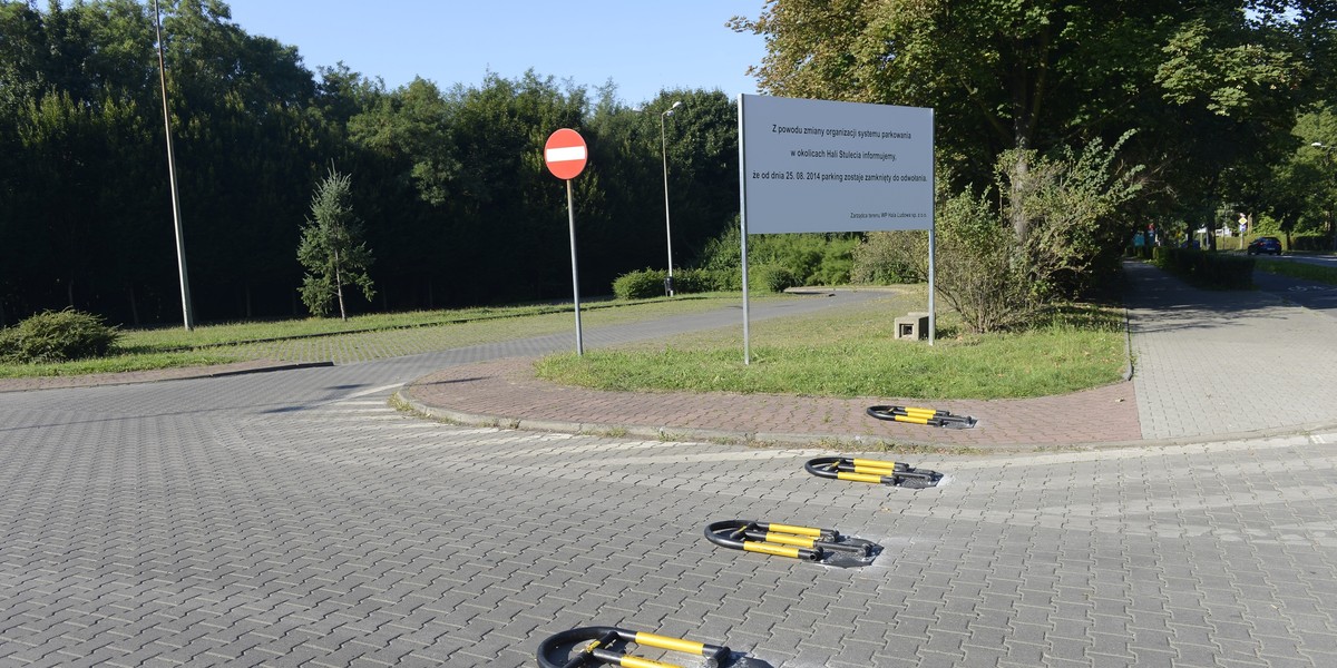 Parking pod Halą Stulecia