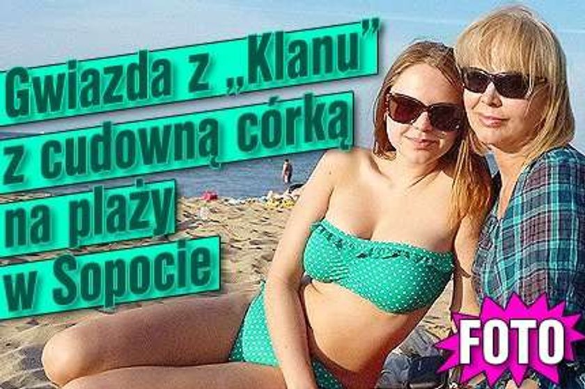 Gwiazda z "Klanu" z cudowną córką na plaży w...