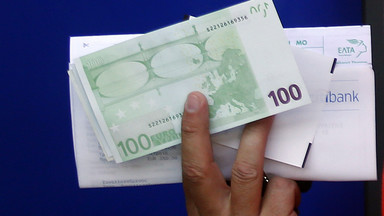 Ukraina: ponad 40 tysięcy euro w biustonoszu