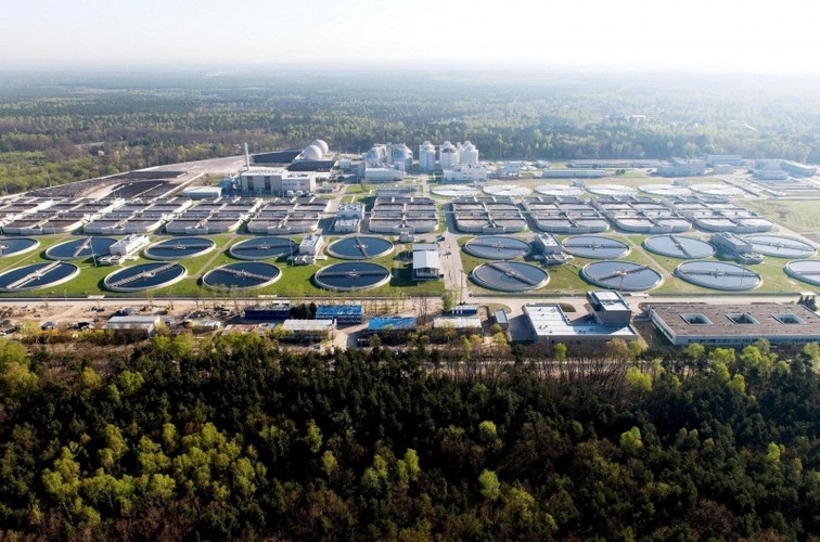 Jeśli zainteresowała Cię ta galeria<a href=' http://forsal.pl/galerie/734684,zdjecie,1,10-najbardziej-udanych-polskich-inwestycji-ostatnich-10-lat.html' target='_blank' style='color: blue'> zobacz również ranking najbardziej udanych polskich inwestycji ostatnich 10 lat</a>.