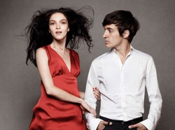 Między modą a konwenansem: jak ubrać się na Święta?