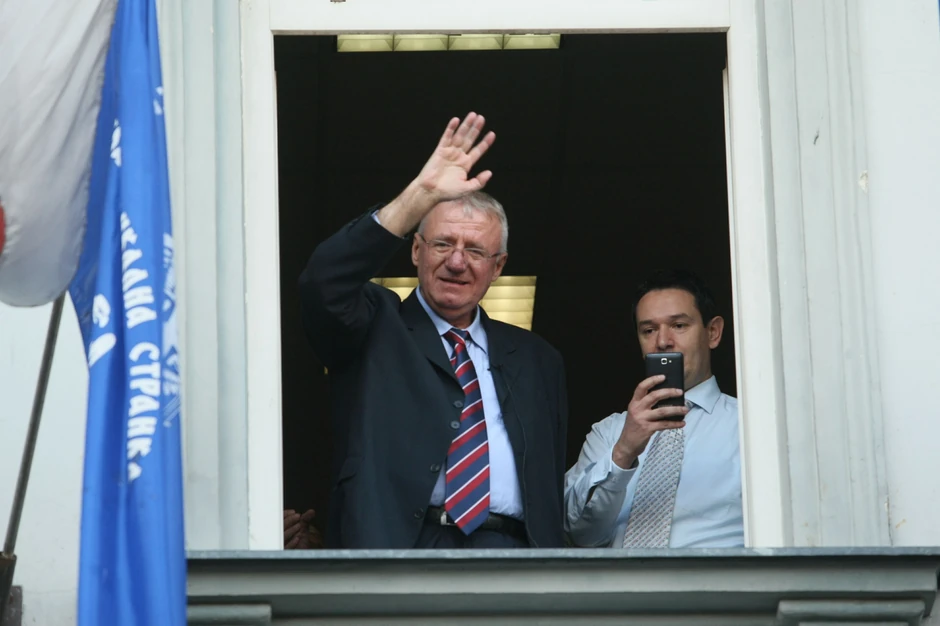 Šešelj: Ne pitajte mene, pitajte Nikolića i Vučića