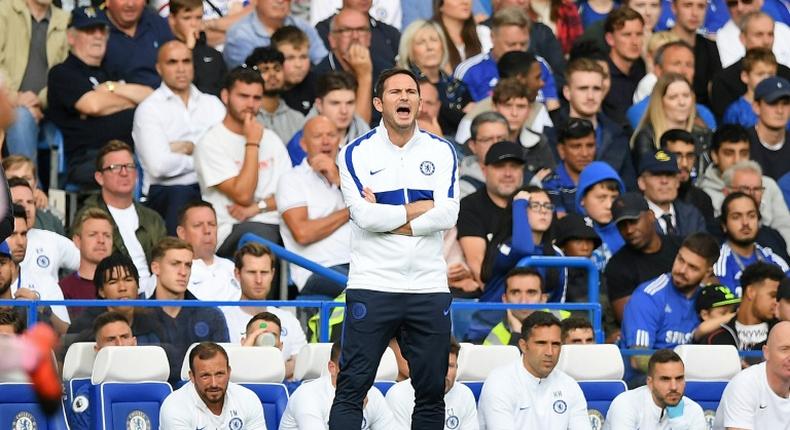 Chelsea manager Frank Lampard shouts instructions during the draw with Leicester