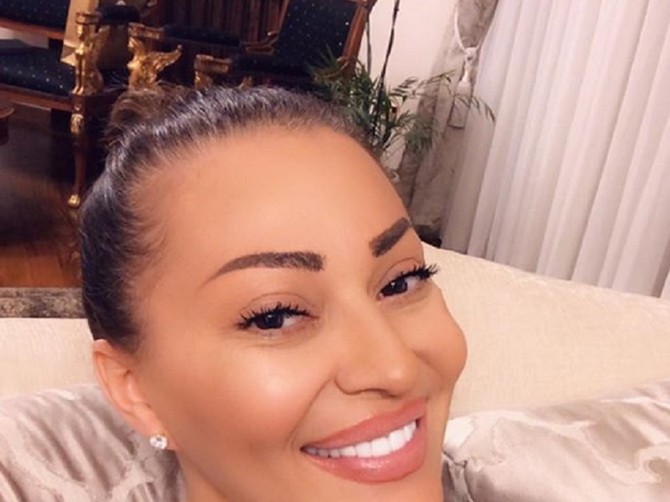 Nasmejana Svetlana Ceca Ražnatović