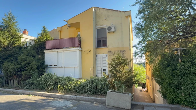 Cecina kuća u Bečićima