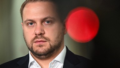 TVN24: do Polski sprowadzono 177 tys. ton śmieci. Minister z rządu PiS: mieszacie pojęcia