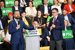 Hołownia: Samorząd ratował Polaków, gdy rząd kupował niewidzialne respiratory