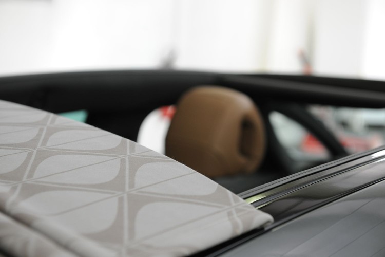 Rządowy citroen DS5 hybrid