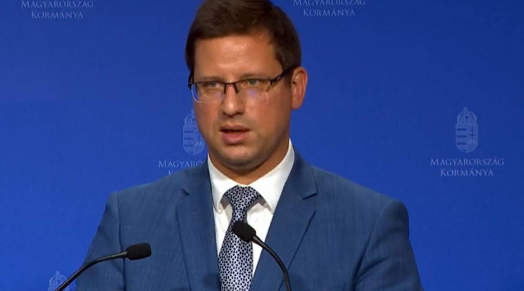 Gulyás Gergely rendhagyó kormányinfót tartott szombaton / Fotó: Facebook