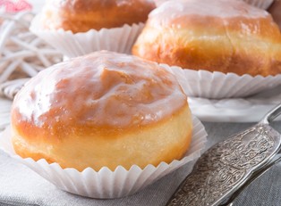 Tłusty czwartek 2024. Ile trzeba zapłacić za pączki? [CENY]