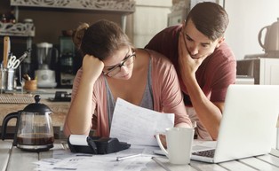 Spóźniasz się ze spłatą kredytu hipotecznego? Oto co ci grozi