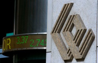 Dramatycznie słaba sesja na GPW. WIG20 najgorszy w Europie