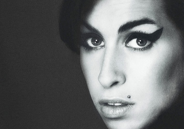 Amy Winehouse portret intymny