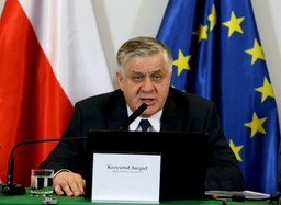 Jurgiel: KE nie może nakazać sprzedaży państwowej ziemi