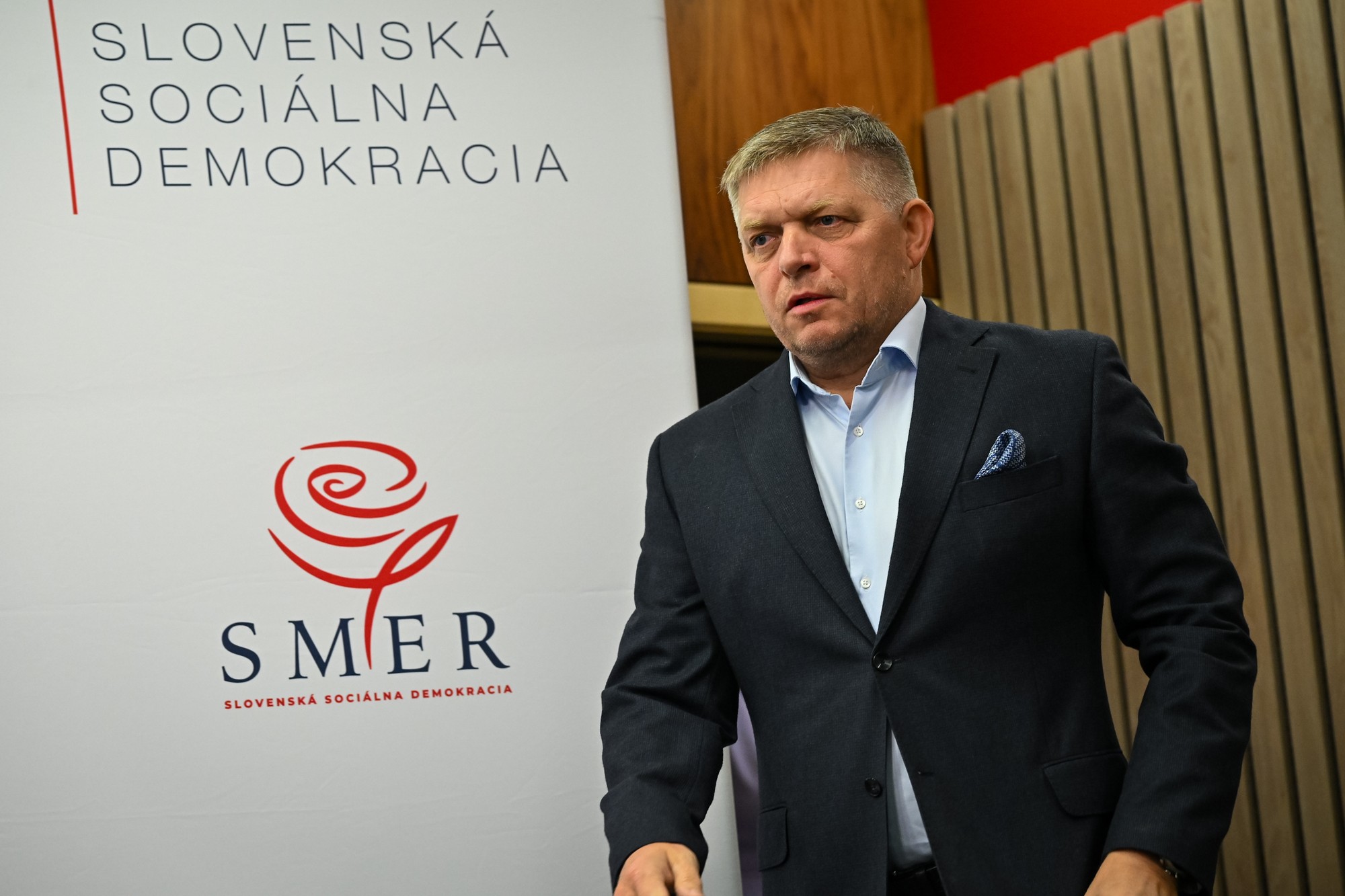 Predseda strany SMER-SD Robert Fico počas tlačovej konferencie v Bratislave.