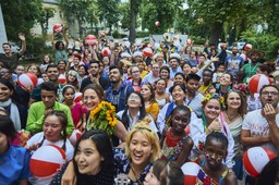 „Zaprzyjaźniaj dzieci z całego świata”. Projekt Brave Kids skończył 10 lat i dopiero się rozkręca