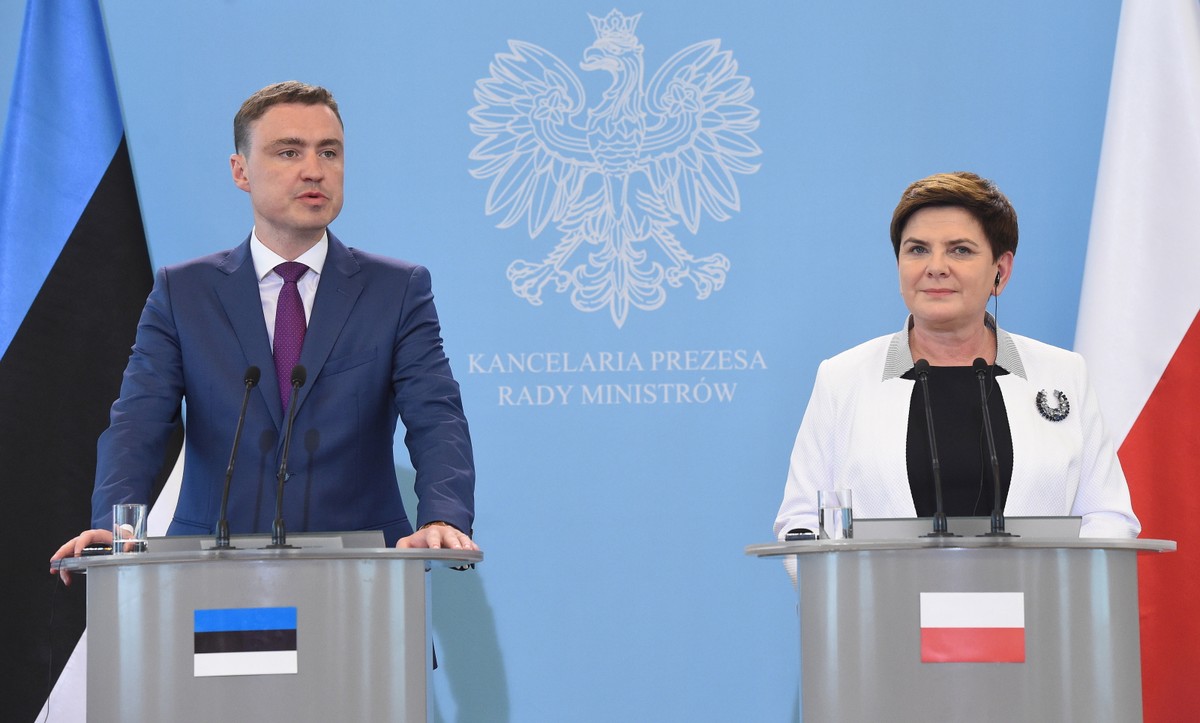 Premier Beata Szydło i premier Estonii Taavi Roivas na konferencji prasowej po spotkaniu w KPRM w Warszawie.