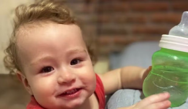 Dante se ugušio majčinim noktom