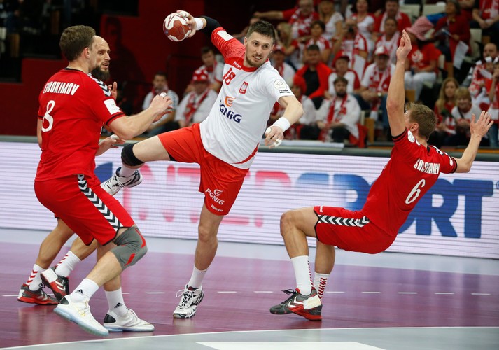 MŚ piłkarzy ręcznych: Piorunująca końcówka Polaków! Rosjanie zalali się łzami