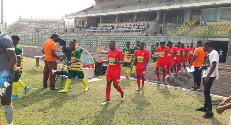 Dwarfs vs Kotoko