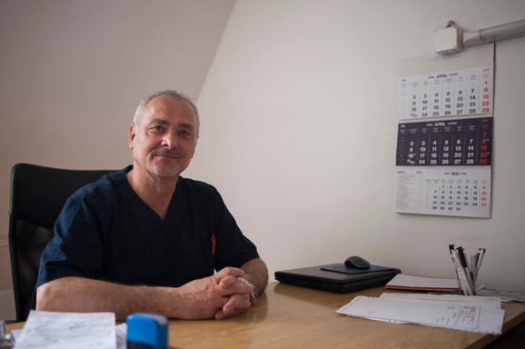 Dr Čedomir Topuzović