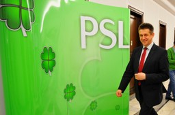 Bury o sondażach wyborczych: Narzekanie PiS przysparza im wyborców