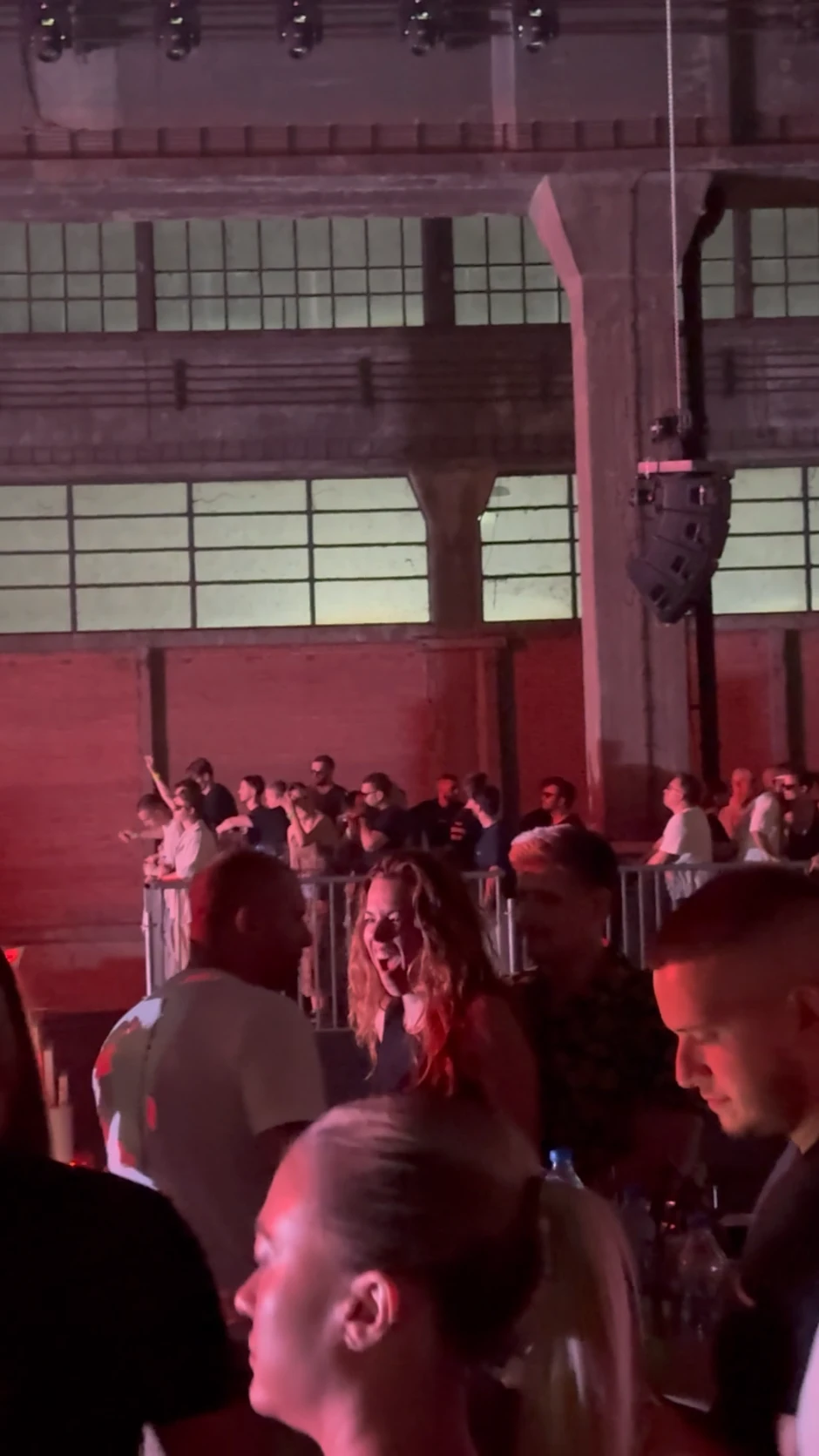 Katarina Radivojević na rejv žurki