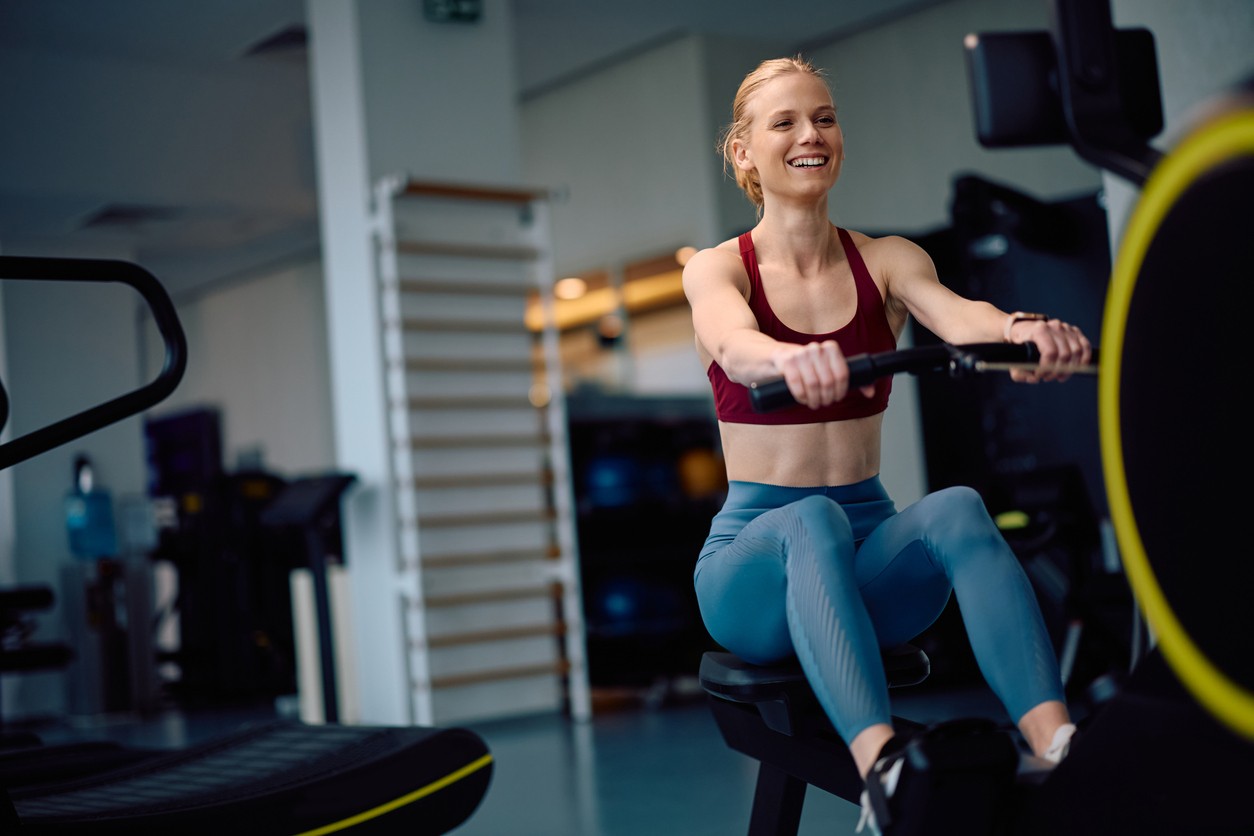 Striedajte kardio stroje vo fitku.